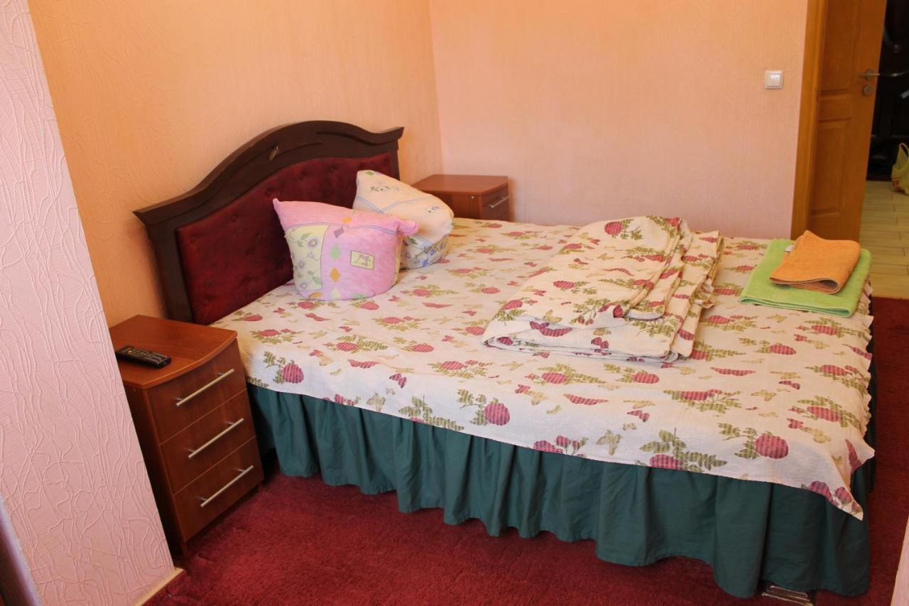 Studio apartment Chernihiv Exterior foto