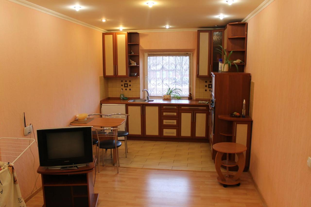 Studio apartment Chernihiv Exterior foto